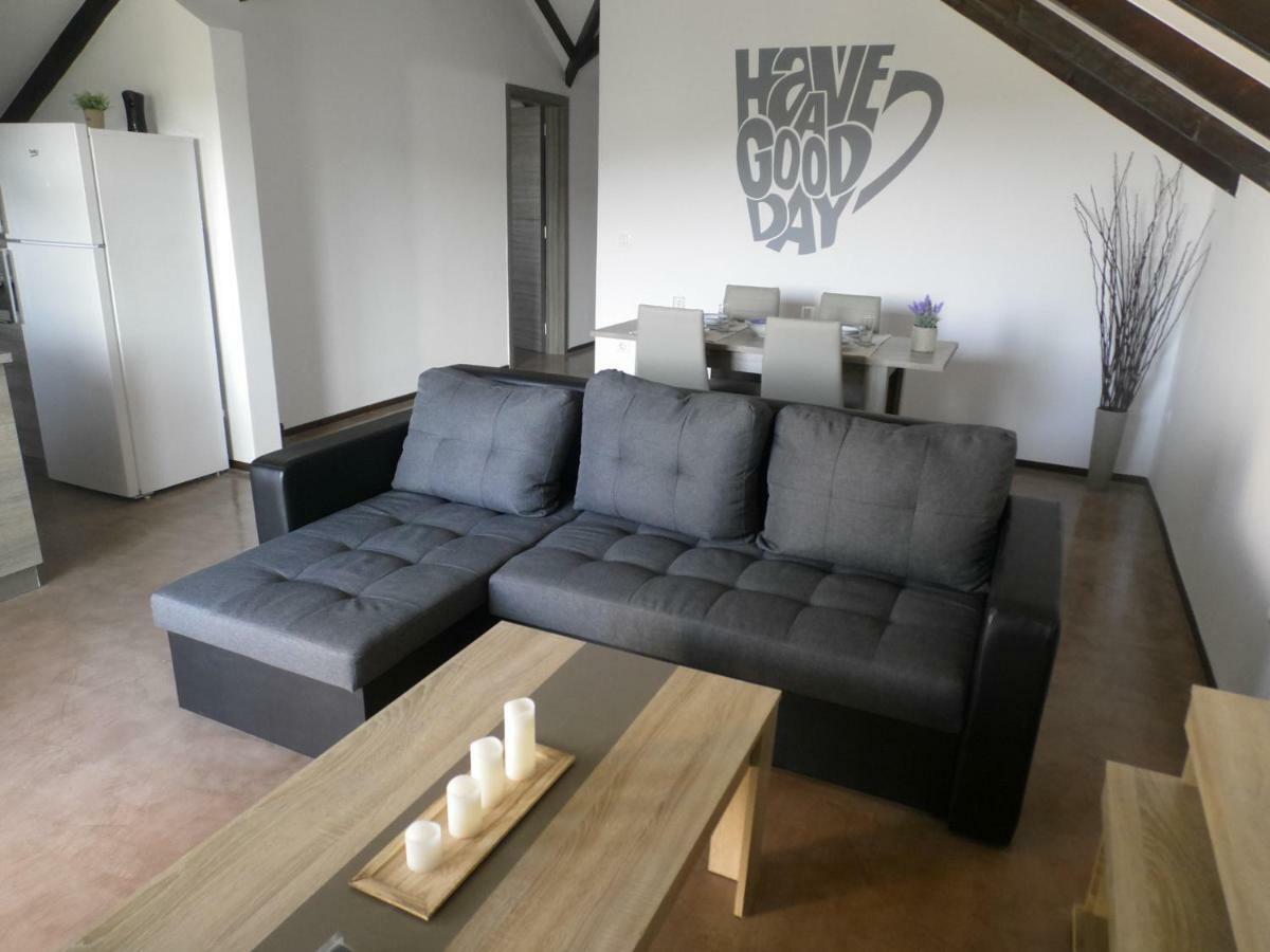 Armonia Apartment 波托什 外观 照片